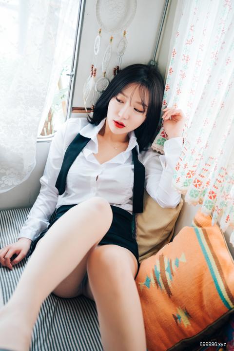 Ye-Eun - Officegirl's Vacation Vol.2